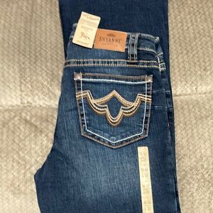 Shyanne mid rise jeans, boot cut, size 30 short